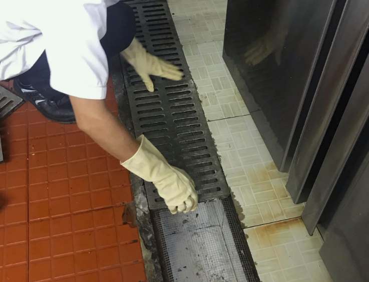 酒店廚房臭咋回事|咋辦(酒店廚房臭氣處理) 酒店廚房臭咋回事|咋辦(酒店廚房臭氣處理)